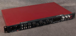 Interface audio Focusrite Scarlett 18i20 premi�re g�n�ration au format rack avec entr�es microphone en fa�ade
